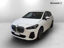 Alpin white pastello Usata 2024 BMW 218 Active Tourer Comfort Edition Monovolume | 36.250 € (Buon prezzo)