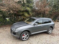 Grigio Usata 2007 Porsche Cayenne Turbo SUV | 21.000 € (Molto cara)