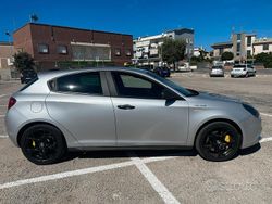 Usata 2019 Alfa Romeo Giulietta Veloce Due volumi | 15.000 € (Buon prezzo)