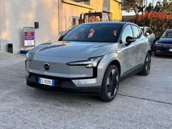 Vapour grey Usata 2024 Volvo EX30 Plus SUV | 31.900 € (Molto cara)