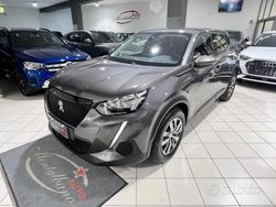 Grigio Usata 2021 Peugeot 2008 Active SUV | 14.500 € (Buon prezzo)