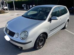 Grigio Usata 2003 VW Polo Tre volumi | 1599 € (Buon prezzo)