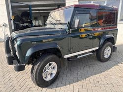 Verde Usata 2012 Land Rover Defender SUV | 26.000 € (Ottimo prezzo)