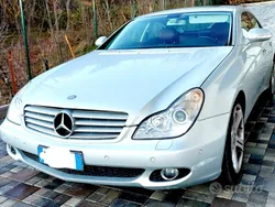 Argento Usata 2005 Mercedes CLS320 Tre volumi | 12.500 € (Molto cara)