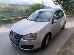 Grigio Usata 2009 VW Golf VI GT Tre volumi | 2999 € (Buon prezzo)