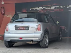 Argento Usata 2005 Mini Cooper Due volumi | 4900 € (Molto cara)