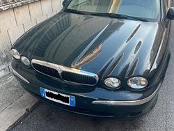 Verde Usata 2003 Jaguar X-type Tre volumi | 6500 €