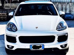 Bianco Usata 2017 Porsche Cayenne Platinum Edition SUV | 31.990 € (Buon prezzo)