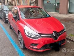 Rosso Usata 2017 Renault Clio IV Intens Tre volumi | 6000 € (Super prezzo)