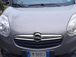 Grigio Usata 2012 Opel Combo Monovolume | 6000 € (Buon prezzo)