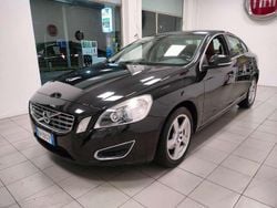 Nero Usata 2011 Volvo S60 Summum Tre volumi | 7900 €