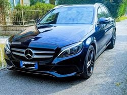 Blu Usata 2015 Mercedes C220 Station wagon | 11.900 €