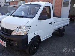 Bianco Usata 2010 Piaggio Porter Tre volumi | 3999 €