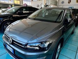 Gray Usata 2020 VW Polo Comfortline Tre volumi | 15.900 € (Buon prezzo)