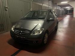 Grigio Usata 2010 Mercedes A160 Style Monovolume | 3500 € (Buon prezzo)