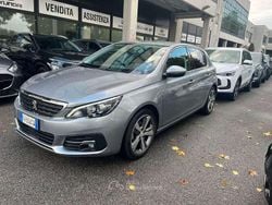 Grigio Usata 2019 Peugeot 308 Allure Tre volumi | 11.600 € (Buon prezzo)