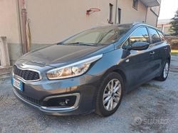 Grigio Usata 2016 Kia Ceed Due volumi | 9900 € (Cara)