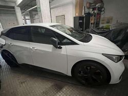Bianco Usata 2023 Cupra Born e-Boost Due volumi | 27.000 € (Buon prezzo)