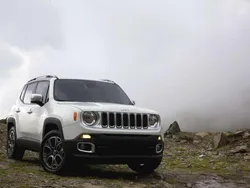 Bianco Usata 2016 Jeep Renegade Sport SUV | 14.900 € (Buon prezzo)