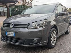 Grigio Usata 2010 VW Touran Comfortline Monovolume | 6800 € (Buon prezzo)