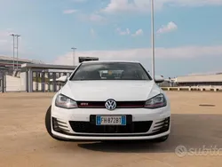 Usata 2017 VW Golf VII GTI Tre volumi | 19.000 € (Super prezzo)