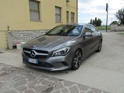 Grigio Usata 2017 Mercedes CLA200 Premium Tre volumi | 17.000 € (Buon prezzo)