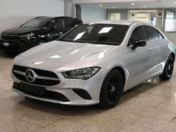 Grigio Usata 2022 Mercedes CLA180 Business Tre volumi | 26.450 € (Buon prezzo)