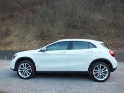 Bianco Usata 2015 Mercedes GLA220 SUV | 17.900 € (Super prezzo)
