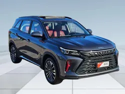 Grigio scuro Nuova 2025 DFSK Fengon Tre volumi | 28.476 €