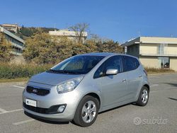 Grigio Usata 2012 Kia Venga Active Due volumi | 5990 € (Buon prezzo)