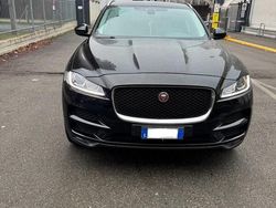 Nero Usata 2017 Jaguar F-Pace Prestige SUV | 20.500 € (Molto cara)