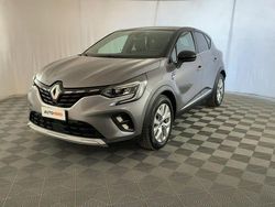 Grigio Usata 2021 Renault Captur Intens SUV | 17.599 € (Buon prezzo)