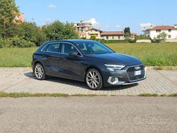Grigio Usata 2020 Audi A3 Business Tre volumi | 25.900 € (Molto cara)