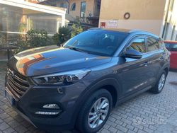 Grigio Usata 2017 Hyundai Tucson Xpossible SUV | 14.950 € (Buon prezzo)