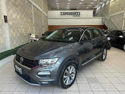 Grigio Usata 2021 VW T-Roc SUV | 21.900 € (Buon prezzo)