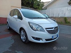 Bianco Usata 2015 Opel Meriva Cosmo Monovolume | 6290 € (Buon prezzo)