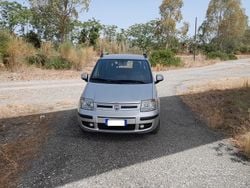 Grigio Usata 2011 Fiat Panda Dynamic Tre volumi | 4390 € (Buon prezzo)