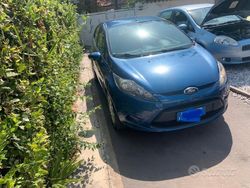 Usata 2011 Ford Fiesta Due volumi | 3750 €