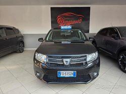 Nero Usata 2016 Dacia Sandero Due volumi | 5799 € (Buon prezzo)
