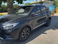 Nero Usata 2023 MG ZS Luxury Tre volumi | 17.500 € (Molto cara)