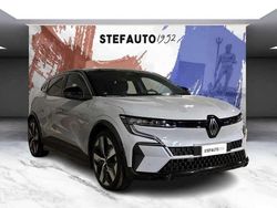 Grigio Usata 2023 Renault Megane E-Tech Evolution Tre volumi | 20.900 € (Buon prezzo)