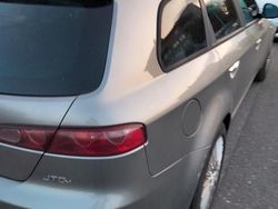 Grigio Usata 2007 Alfa Romeo 159 Station wagon | 1500 €