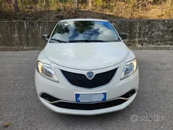 Usata 2017 Lancia Ypsilon Due volumi | 8200 € (Ottimo prezzo)