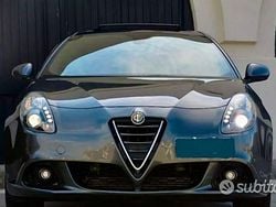 Usata 2016 Alfa Romeo Giulietta Quadrifoglio Tre volumi | 15.000 € (Buon prezzo)