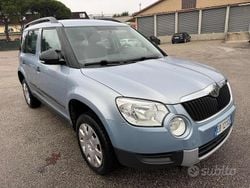 Grigio Usata 2010 Skoda Yeti Experience SUV | 4950 € (Cara)