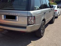 Oro Usata 2011 Land Rover Range Rover HSE SUV | 24.900 € (Molto cara)