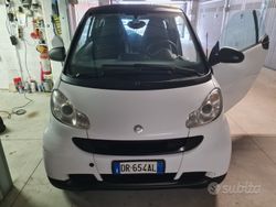 Usata 2007 Smart ForTwo Coupé Due volumi | 4600 € (Buon prezzo)