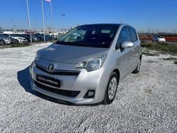 Grigio Usata 2011 Toyota Verso-S Active Monovolume | 6500 € (Buon prezzo)