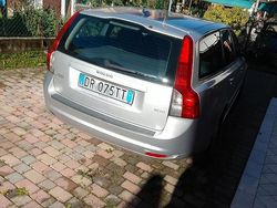 Grigio Usata 2007 Volvo V50 Station wagon | 500 € (Ottimo prezzo)