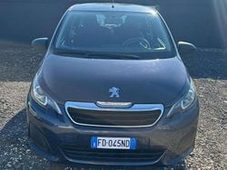 Blu/azzurro Usata 2016 Peugeot 108 Active Due volumi | 7999 € (Buon prezzo)